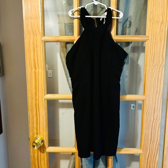 Julia Little Black Dress size M - Picture 1 of 3